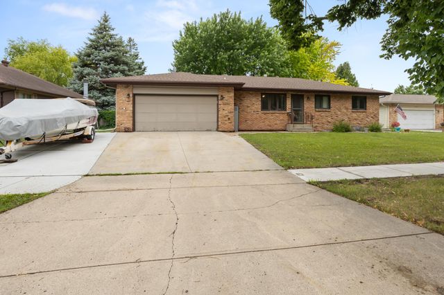 3715 Burritt Street S, Fargo, ND 58104