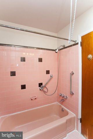 176 JUNIPER RD, Havertown, PA 19083
