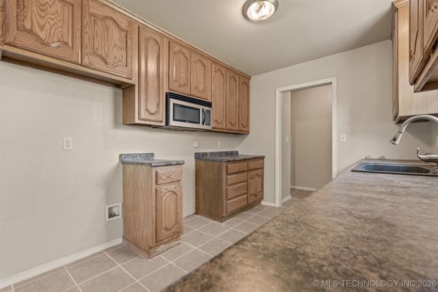 3607 S 118th East Avenue, Tulsa, OK 74146