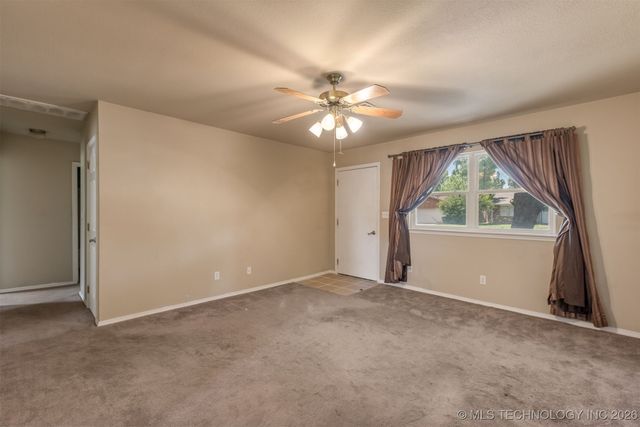 3607 S 118th East Avenue, Tulsa, OK 74146