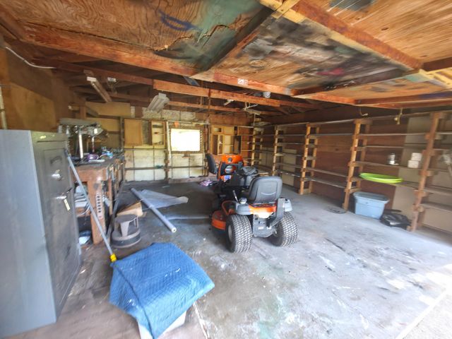 1570 Sleepy Hollow Loop, Grants Pass, OR 97527