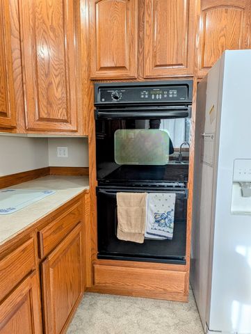 28 Enzyme Ln, Kettle Falls, WA 99141