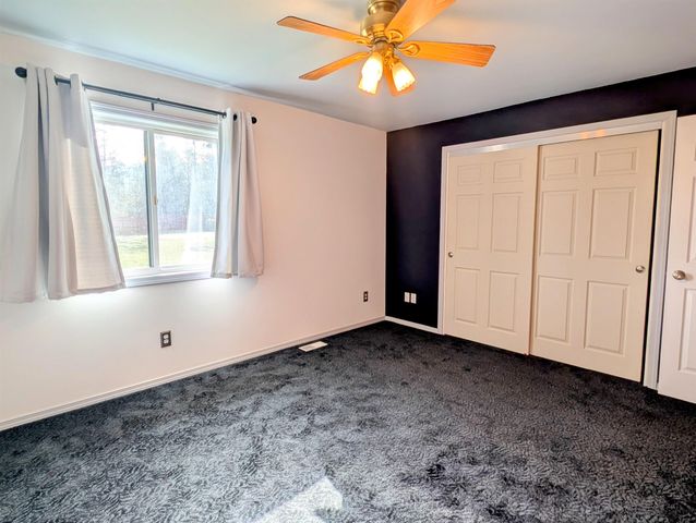 28 Enzyme Ln, Kettle Falls, WA 99141