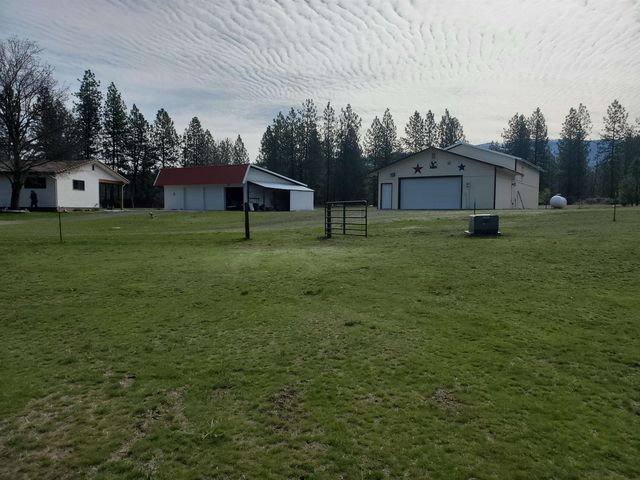 28 Enzyme Ln, Kettle Falls, WA 99141