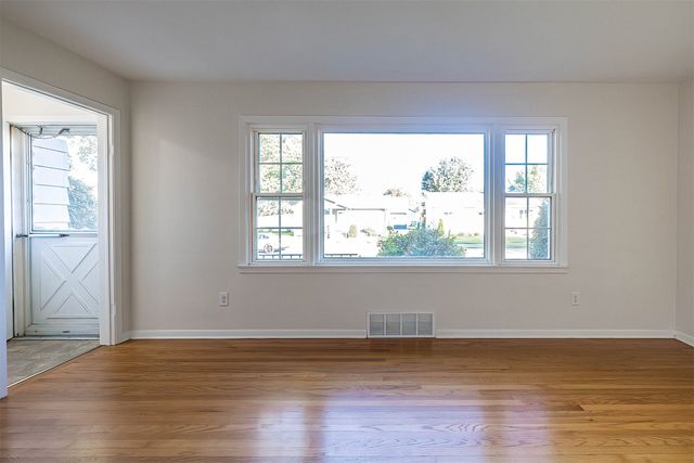 1847 W 36TH Street, Erie, PA 16508