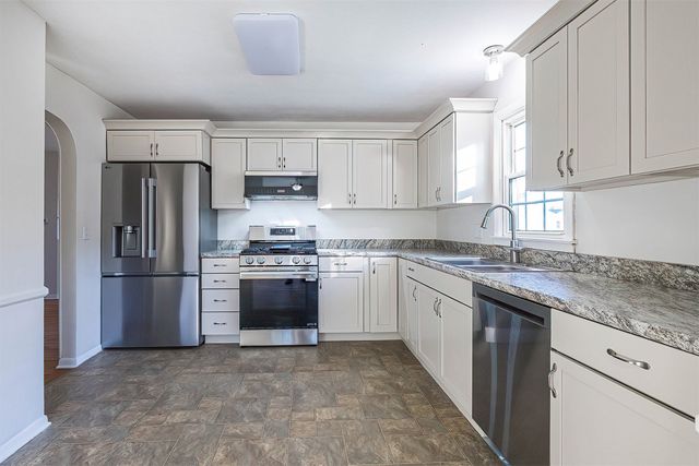 1847 W 36TH Street, Erie, PA 16508
