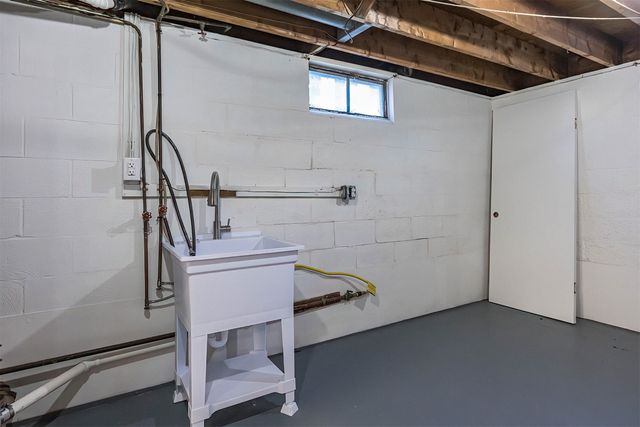 1847 W 36TH Street, Erie, PA 16508