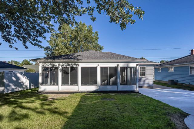 1847 W 36TH Street, Erie, PA 16508