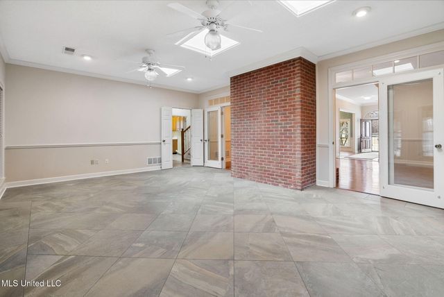 6440 Nellwood Drive, Olive Branch, MS 38654