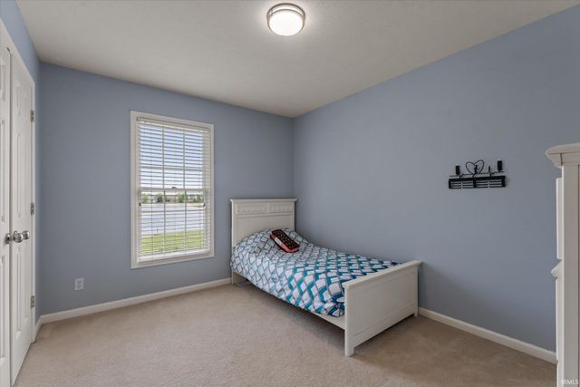 51280 Coveside Drive, Granger, IN 46530