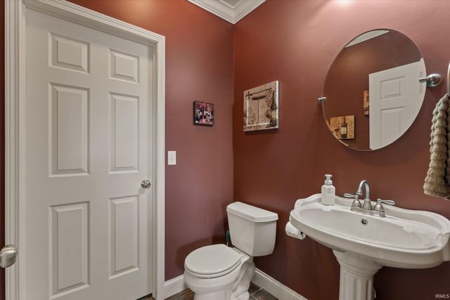 51280 Coveside Drive, Granger, IN 46530