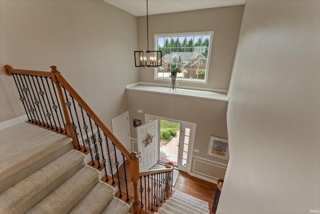 51280 Coveside Drive, Granger, IN 46530