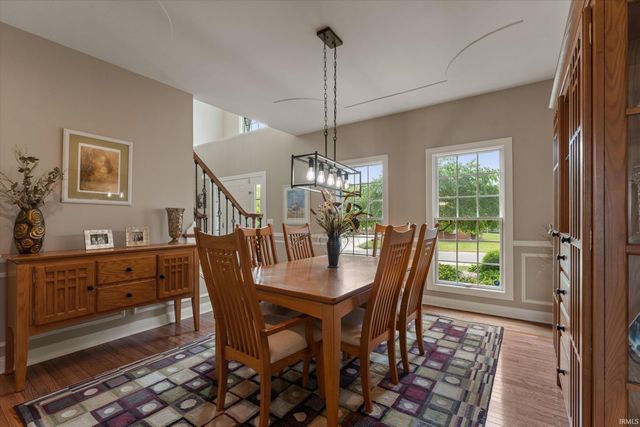 51280 Coveside Drive, Granger, IN 46530