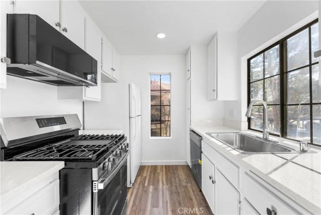 2554 Olive Drive 96, Palmdale, CA 93550