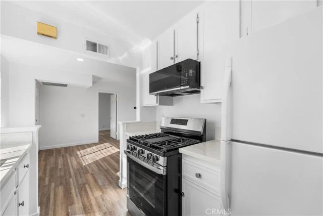 2554 Olive Drive 96, Palmdale, CA 93550