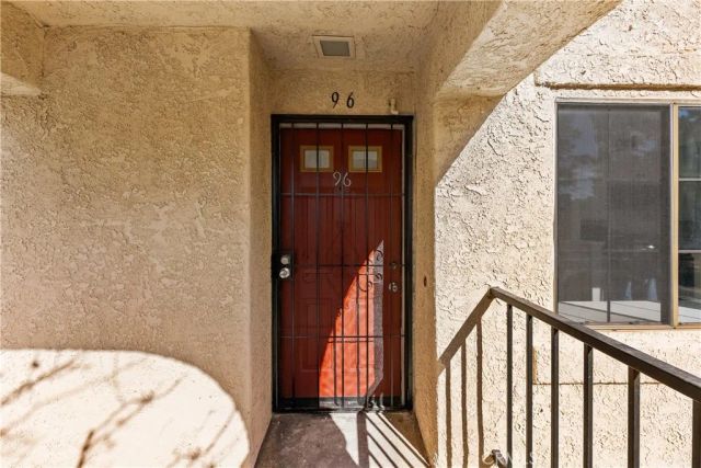 2554 Olive Drive 96, Palmdale, CA 93550