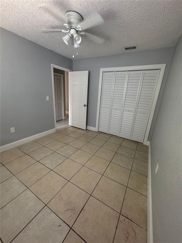5708 N LINCOLN AVENUE C, Tampa, FL 33614