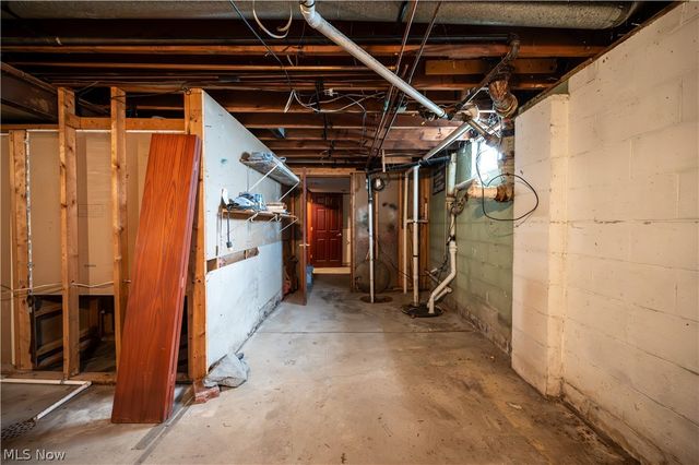 2954 Anderson Morris Road, Niles, OH 44446