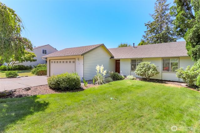 17229 160th Avenue SE, Renton, WA 98058