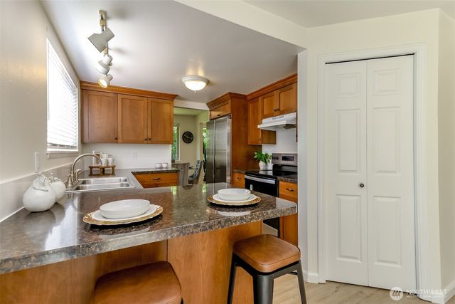 17229 160th Avenue SE, Renton, WA 98058