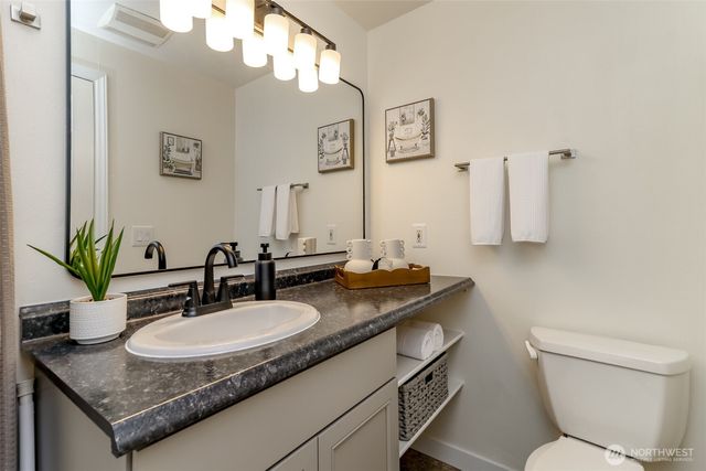 17229 160th Avenue SE, Renton, WA 98058