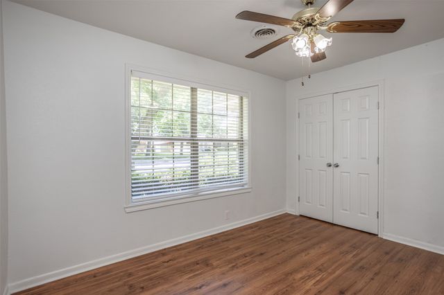 2003 Oneal Street, Gainesville, TX 76240