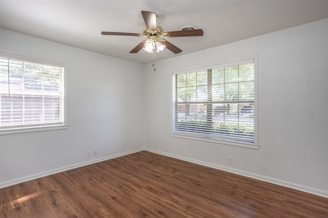 2003 Oneal Street, Gainesville, TX 76240
