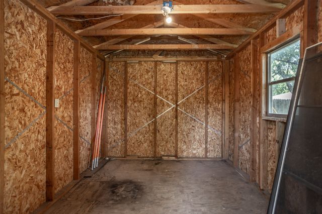 2003 Oneal Street, Gainesville, TX 76240