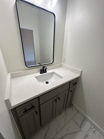 209 Outlander Way, Shawnee, OK 74804