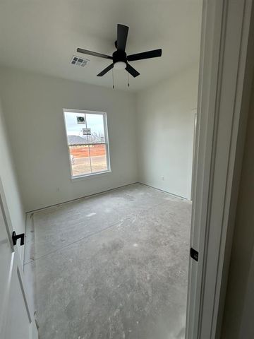 209 Outlander Way, Shawnee, OK 74804