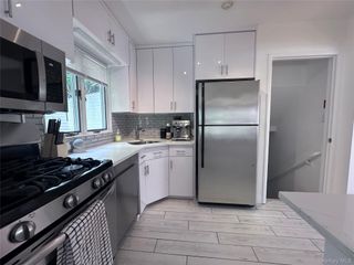 414 E Chester Street, Long Beach, NY 11561