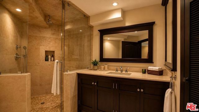 8740 W Saint Ives Drive, West Hollywood, CA 90069