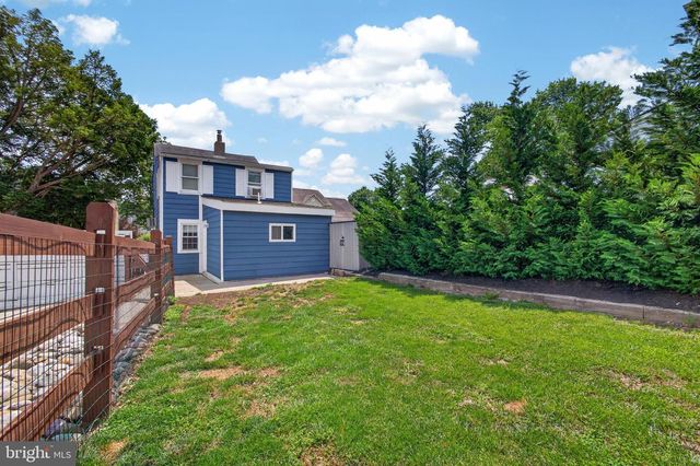 43 OAK ST, Phoenixville, PA 19460
