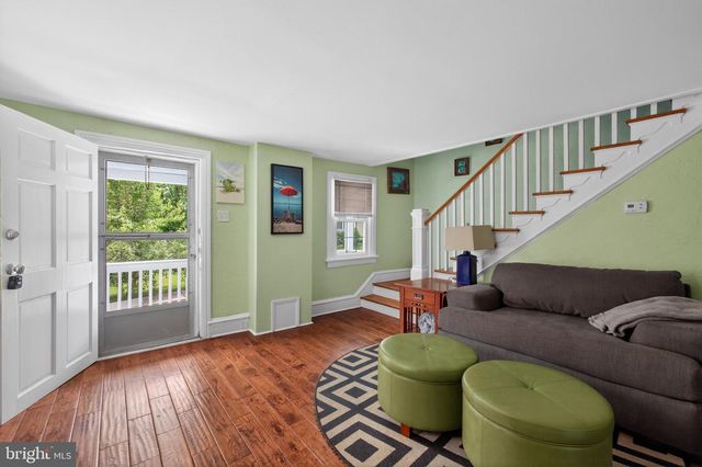 43 OAK ST, Phoenixville, PA 19460