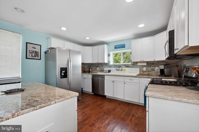 43 OAK ST, Phoenixville, PA 19460