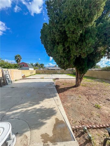 2719 N Lugo, San Bernardino, CA 92404