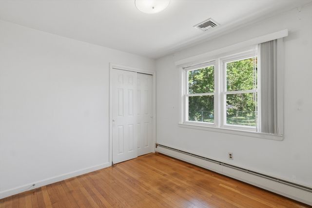 7 Dewey Avenue, Woburn, MA 01801