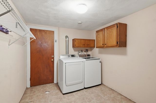 7 Dewey Avenue, Woburn, MA 01801