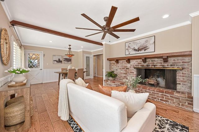 2180 Carol Ln, Roseville, CA 95747
