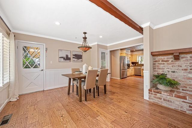 2180 Carol Ln, Roseville, CA 95747
