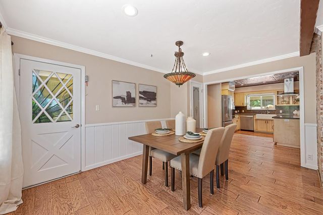2180 Carol Ln, Roseville, CA 95747