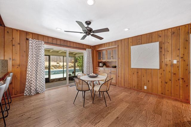 2180 Carol Ln, Roseville, CA 95747