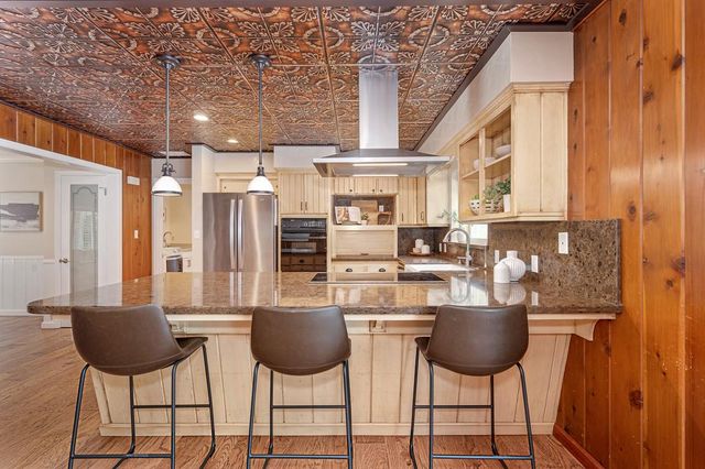 2180 Carol Ln, Roseville, CA 95747