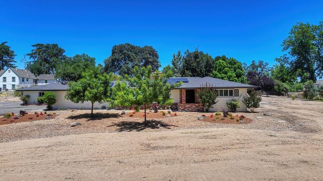 2180 Carol Ln, Roseville, CA 95747
