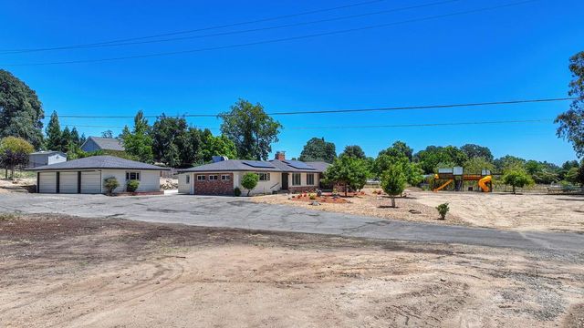 2180 Carol Ln, Roseville, CA 95747