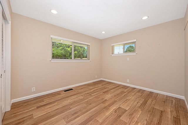 2180 Carol Ln, Roseville, CA 95747