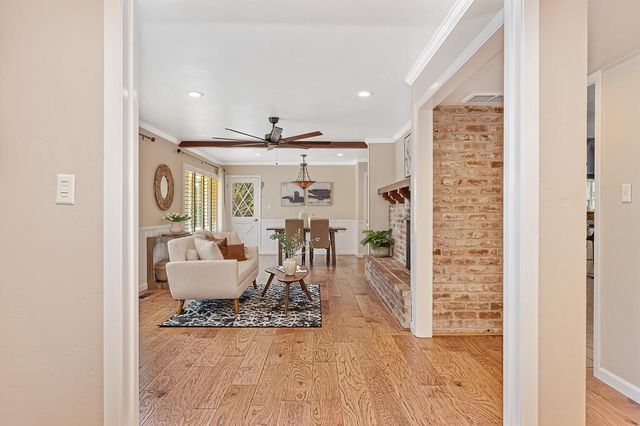 2180 Carol Ln, Roseville, CA 95747