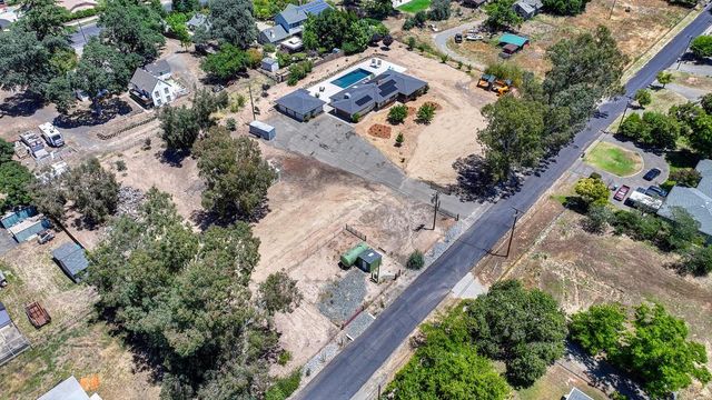 2180 Carol Ln, Roseville, CA 95747