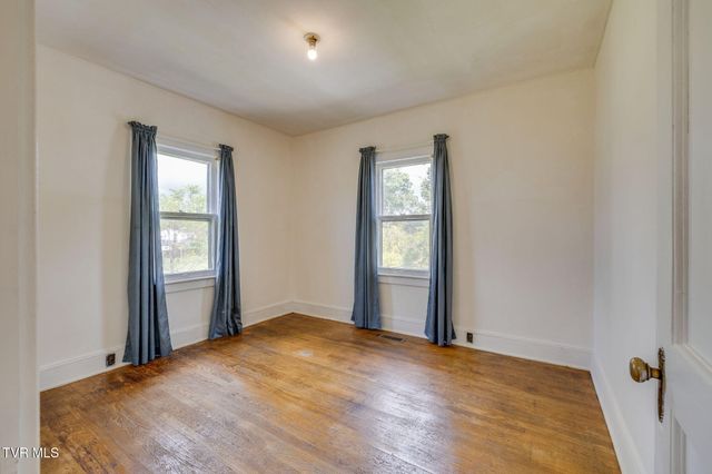 3512 West Walnut Street, Johnson City, TN 37604