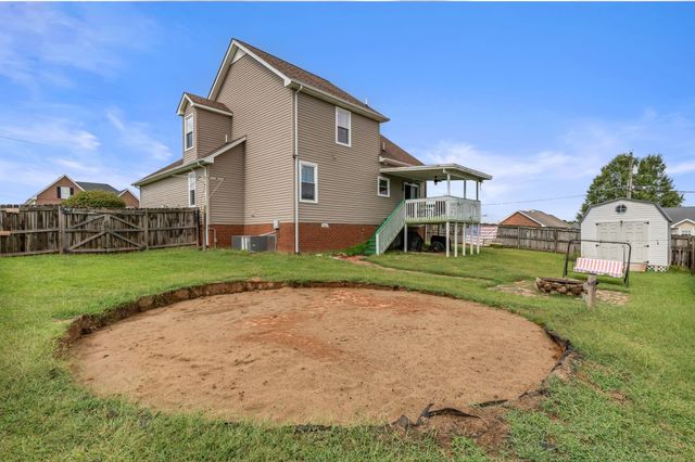 405 Arabian Ln, Springfield, TN 37172
